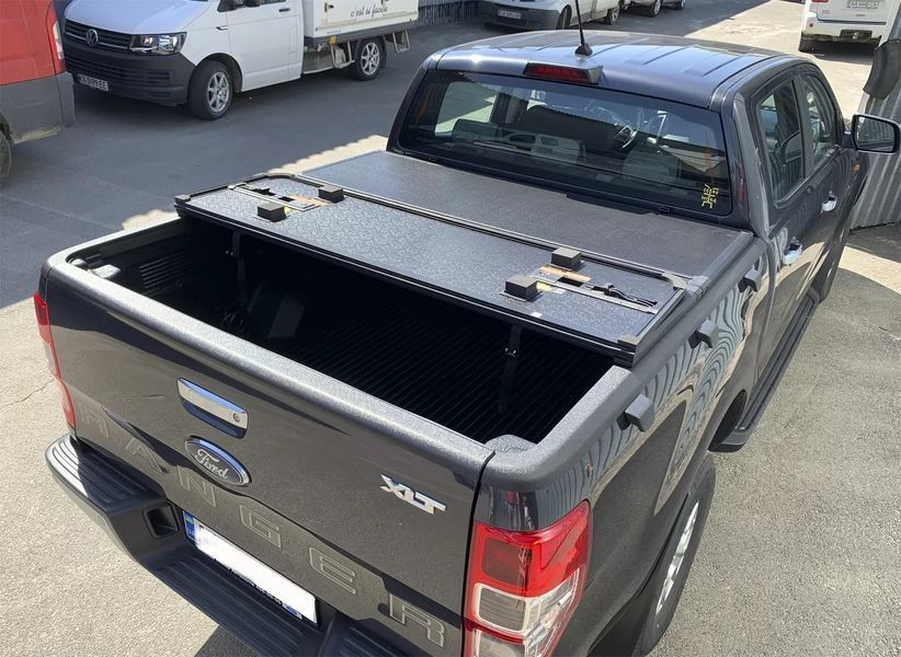 Крышка на кузов Ford Ranger T6/T8 2012-2022/Mitsubishi L200 2024+ (трехсекционная, алюминиевая) Xukey, TP-MR727 TP-MR727 фото