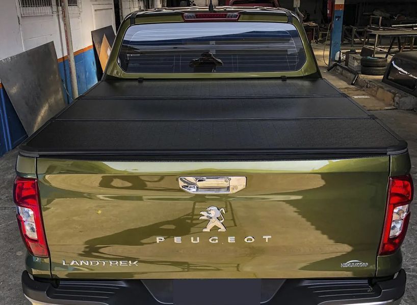 Крышка на кузов Peugeot Landtrek (трехсекционная, алюминиевая) Xukey, TP-CA741 TP-CA741 фото