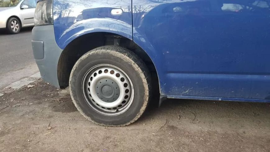 Брызговики Volkswagen T5, T6 Multivan, Caravelle, (4шт.) Benke BVWMTV0821 фото