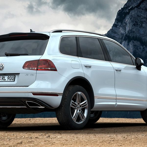 Брызговики задние Volkswagen Touareg R-line 2015-2018, (2шт.) VW3005R фото
