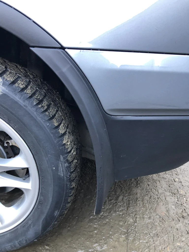 BMW X3 E83 2003-2010 — бризковики, фото 4