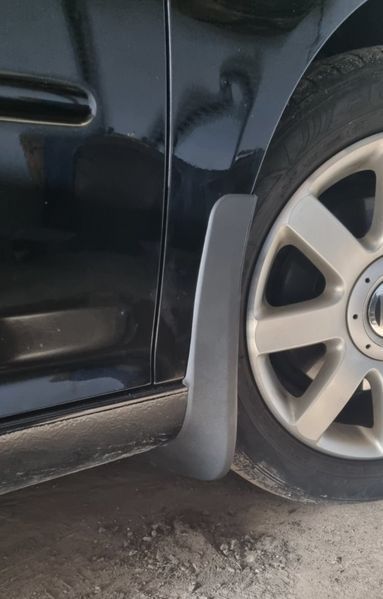 Бризковики передні до Volkswagen Golf 5,6 2003-2013, к-кт (2шт.) VW3001F фото