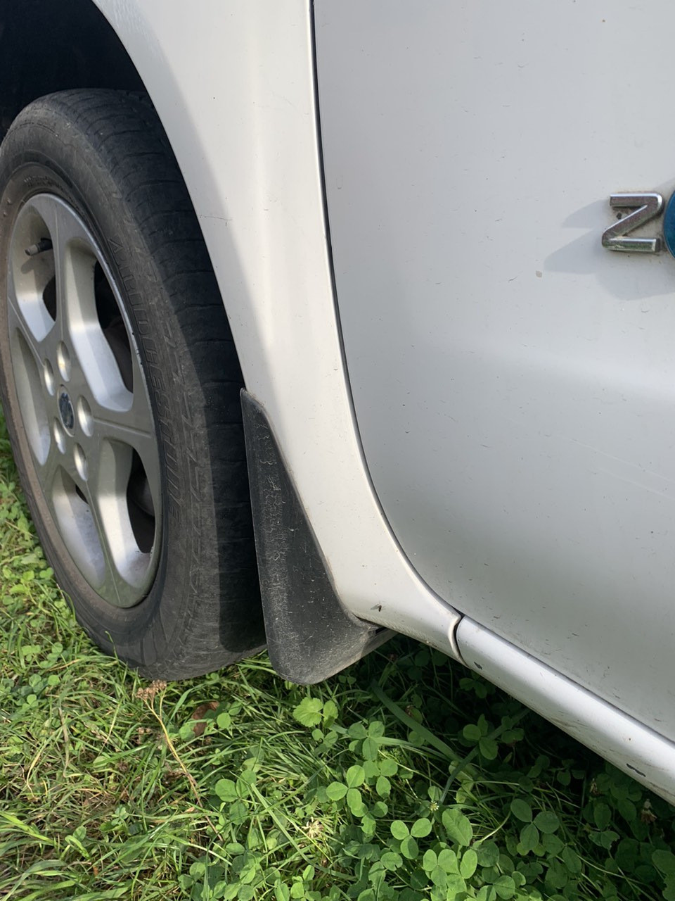 Nissan NV200 — брызговики, фото 2