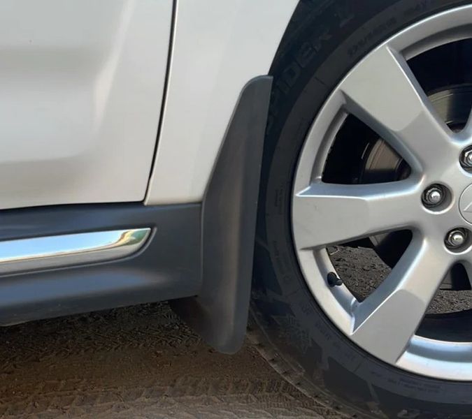 Бризковики передні до Mitsubishi Outlander XL 2006-2012 під широкий поріг (комплект 2 шт) MI2003F фото