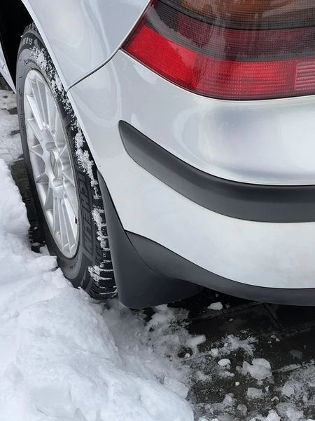 Бризковики до Volkswagen Golf 4 и 5 1999-2009 Хетчбек, к-кт (4шт.) VWY1007 фото